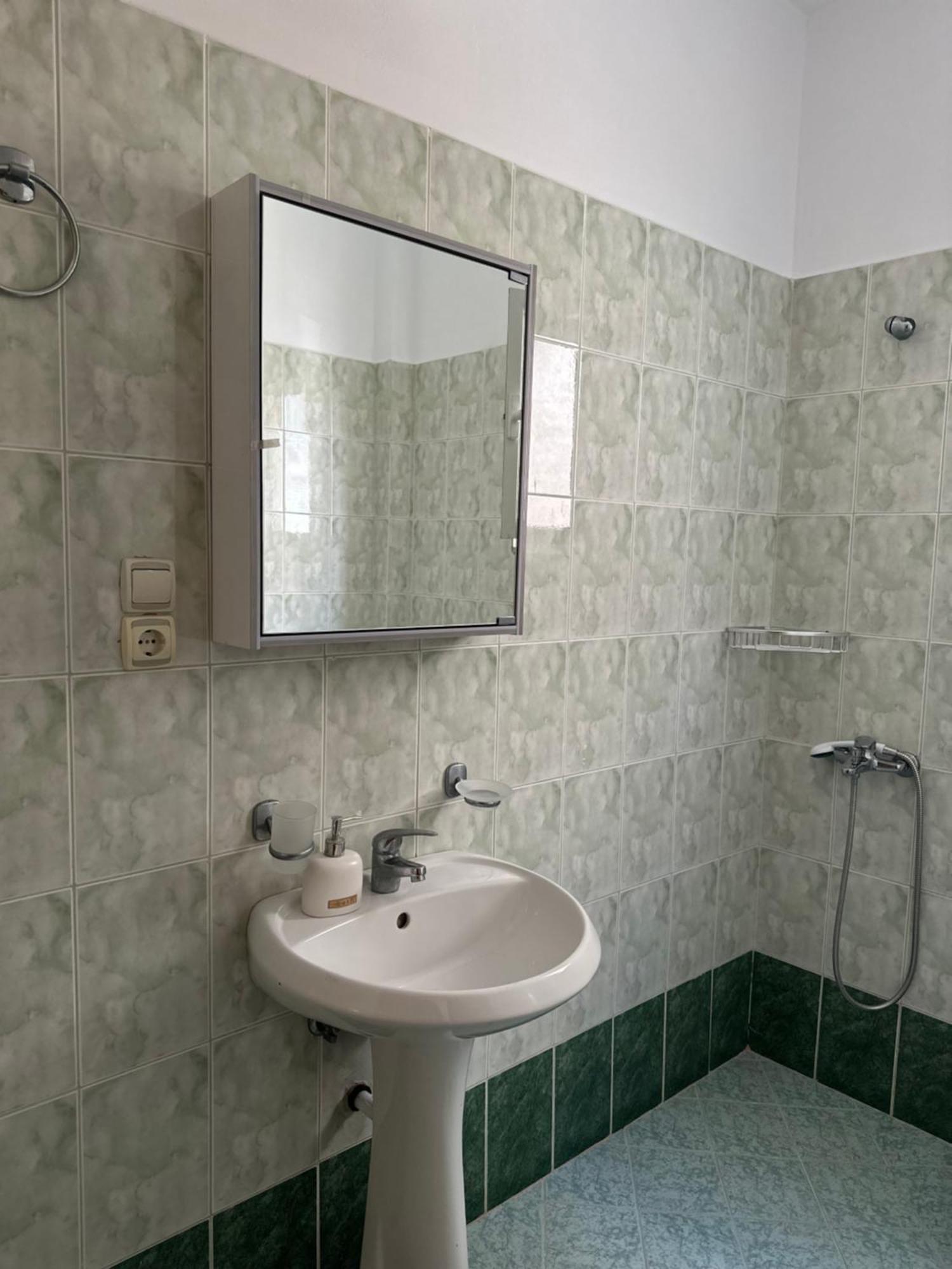 Vila Lemon Tree Sarande Bagian luar foto