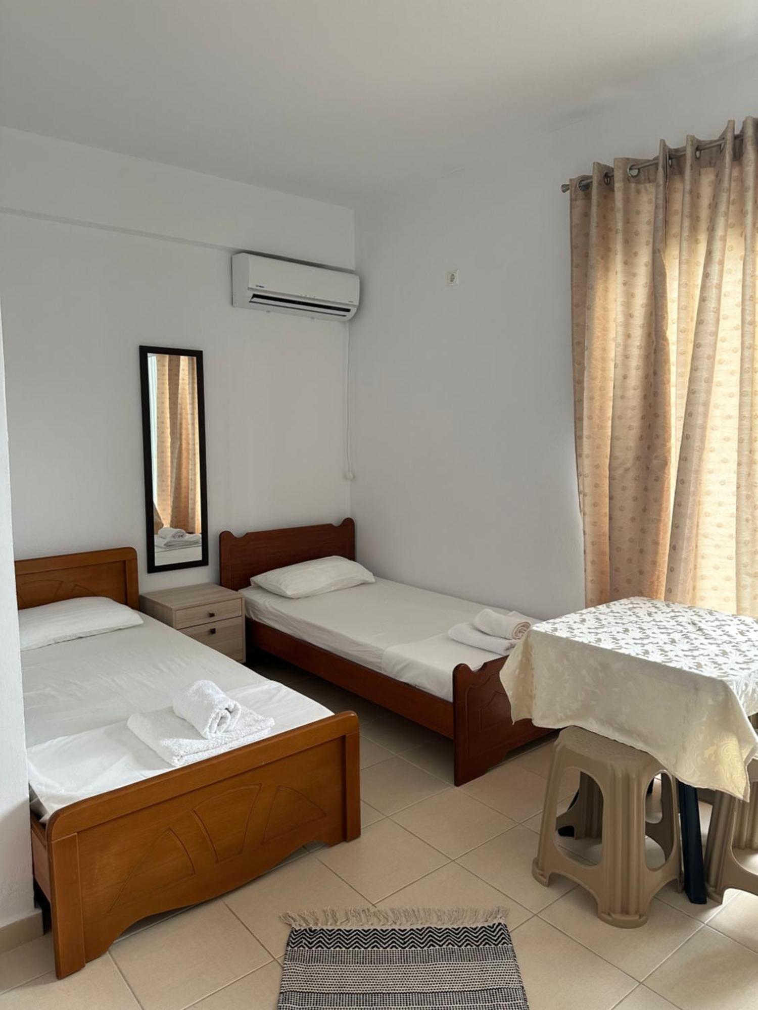 Vila Lemon Tree Sarande Bagian luar foto