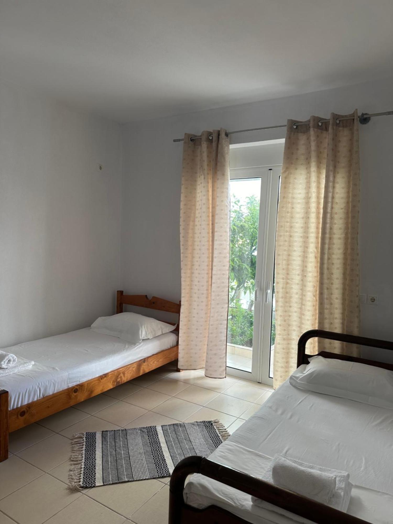 Vila Lemon Tree Sarande Bagian luar foto